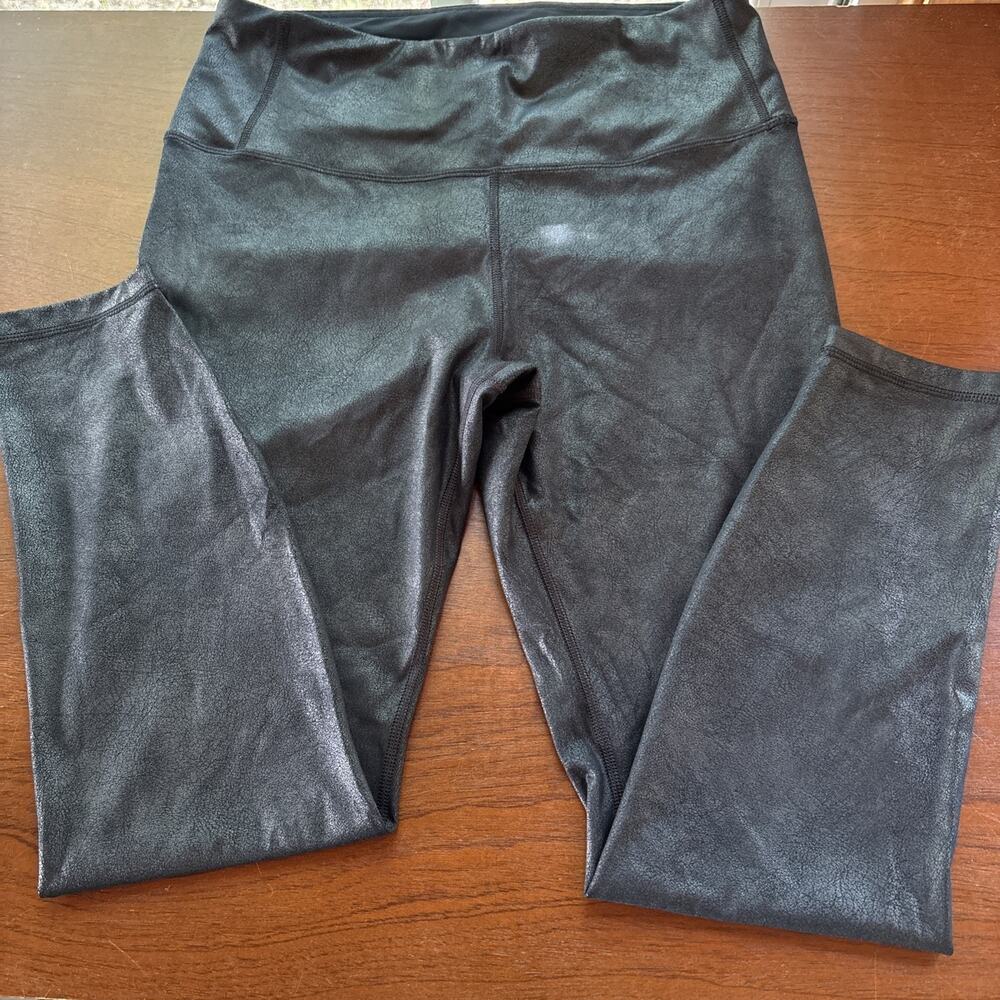 CRZ YOGA High-Waist Butterluxe Black Matte Faux Leather Leggings, Large NWOT